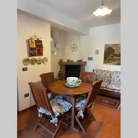 Apartment Casa Accogliente Circondata Dai Boschi Con Camino